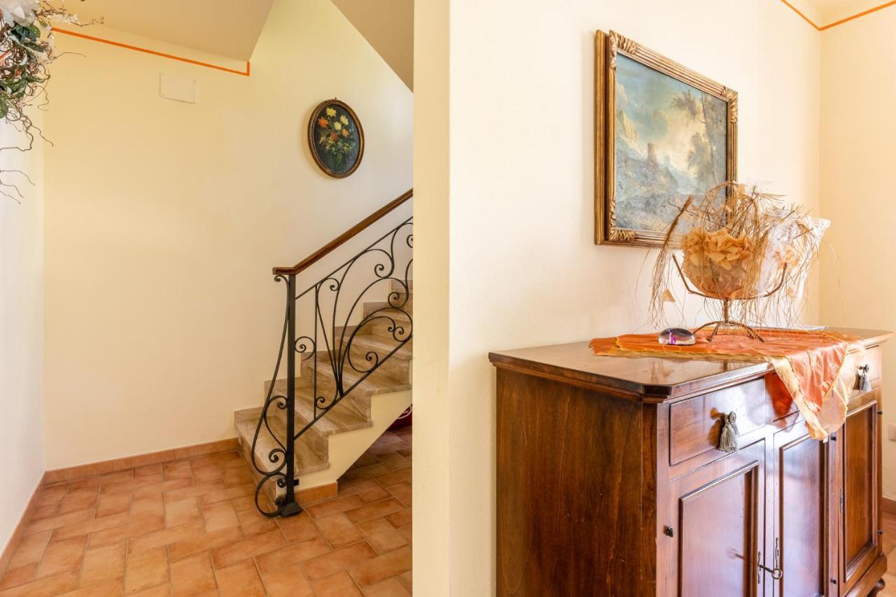 Villa Casolare Dei Fiori - Mughetto Montecarlo Esterno foto